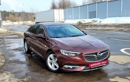 Opel Insignia II рестайлинг, 2018 год, 2 390 000 рублей, 2 фотография