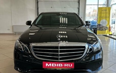 Mercedes-Benz E-Класс, 2018 год, 3 200 000 рублей, 2 фотография