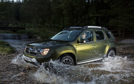 Renault Duster I рестайлинг, 2017 год, 1 580 000 рублей, 1 фотография