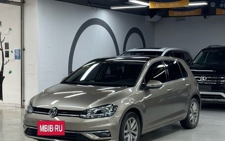 Volkswagen Golf VII, 2019 год, 2 530 000 рублей, 4 фотография