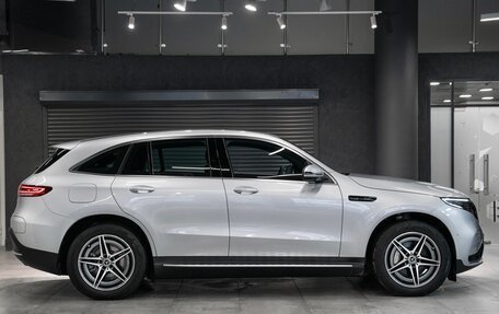 Mercedes-Benz EQC, 2022 год, 6 800 000 рублей, 4 фотография