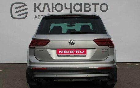 Volkswagen Tiguan II, 2017 год, 1 950 000 рублей, 6 фотография