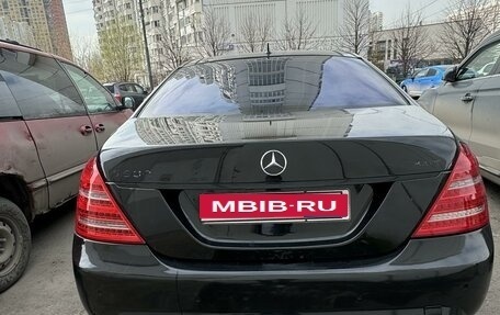 Mercedes-Benz S-Класс, 2010 год, 1 550 000 рублей, 1 фотография