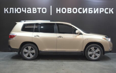 Toyota Highlander III, 2012 год, 2 067 999 рублей, 4 фотография