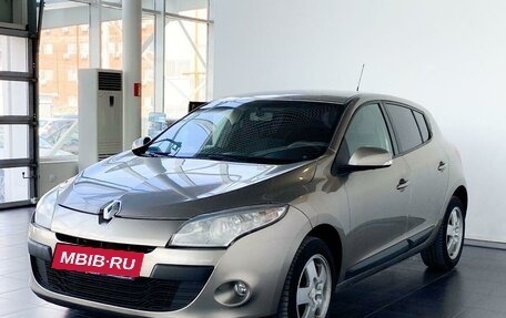 Renault Megane III, 2011 год, 714 000 рублей, 2 фотография