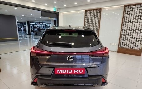 Lexus UX I, 2024 год, 5 290 000 рублей, 3 фотография