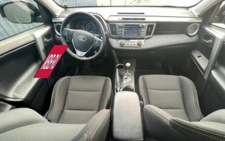 Toyota RAV4, 2013 год, 2 099 000 рублей, 2 фотография