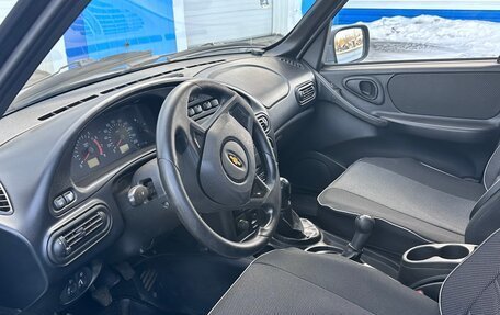 Chevrolet Niva I рестайлинг, 2011 год, 555 000 рублей, 3 фотография