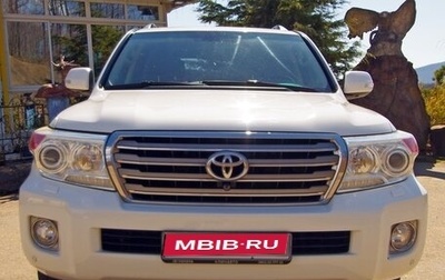 Toyota Land Cruiser 200, 2012 год, 4 020 000 рублей, 1 фотография
