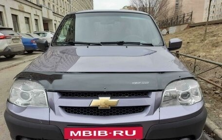 Chevrolet Niva I рестайлинг, 2016 год, 795 000 рублей, 7 фотография