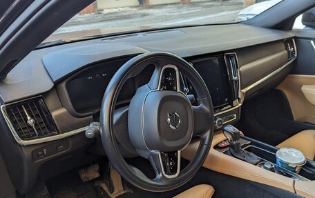 Volvo V90 Cross Country I рестайлинг, 2018 год, 4 800 000 рублей, 2 фотография
