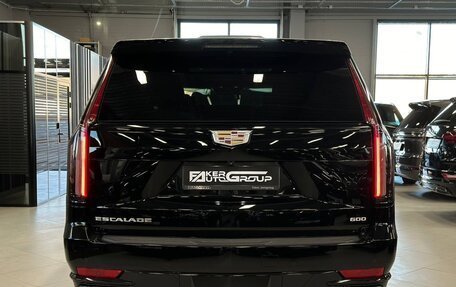 Cadillac Escalade V, 2023 год, 18 500 000 рублей, 4 фотография
