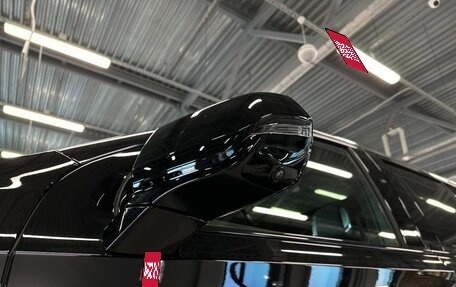 Cadillac Escalade V, 2023 год, 18 500 000 рублей, 8 фотография