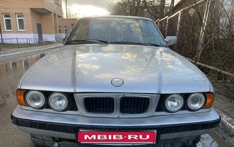 BMW 5 серия, 1990 год, 680 000 рублей, 2 фотография