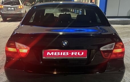 BMW 3 серия, 2007 год, 1 200 000 рублей, 2 фотография