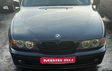 BMW 5 серия, 2002 год, 650 000 рублей, 2 фотография