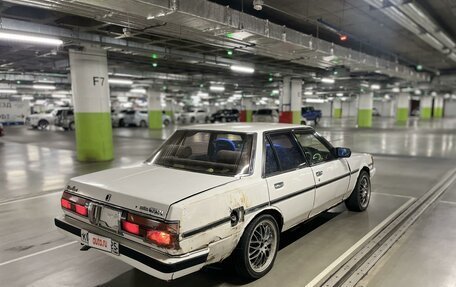 Toyota Cresta, 1986 год, 330 000 рублей, 3 фотография