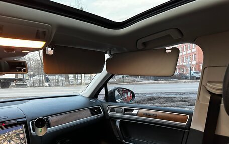 Volkswagen Touareg III, 2012 год, 2 800 000 рублей, 10 фотография