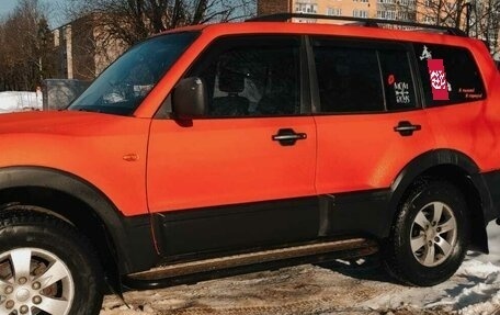 Mitsubishi Pajero III рестайлинг, 2005 год, 899 000 рублей, 4 фотография