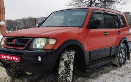 Mitsubishi Pajero III рестайлинг, 2005 год, 899 000 рублей, 2 фотография