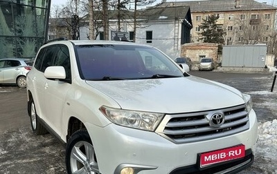 Toyota Highlander III, 2012 год, 2 170 000 рублей, 1 фотография