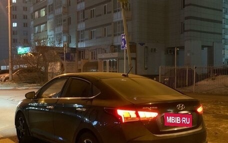 Hyundai Solaris II рестайлинг, 2021 год, 1 900 000 рублей, 1 фотография