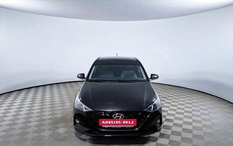 Hyundai Solaris II рестайлинг, 2022 год, 2 293 000 рублей, 2 фотография