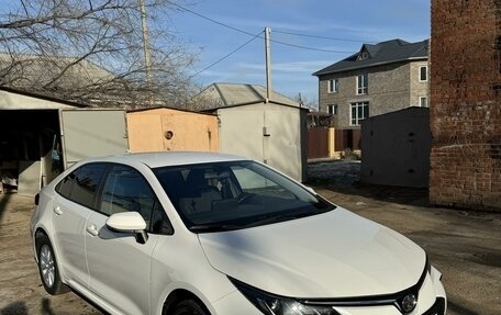 Toyota Corolla, 2019 год, 2 040 000 рублей, 2 фотография