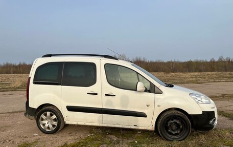 Peugeot Partner II рестайлинг 2, 2013 год, 900 000 рублей, 3 фотография