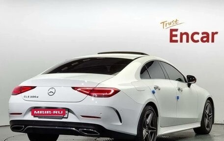 Mercedes-Benz CLS, 2020 год, 4 800 000 рублей, 2 фотография