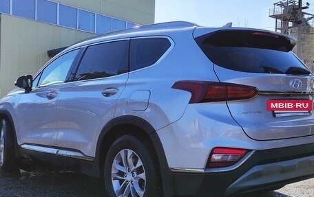 Hyundai Santa Fe IV, 2019 год, 2 600 000 рублей, 3 фотография