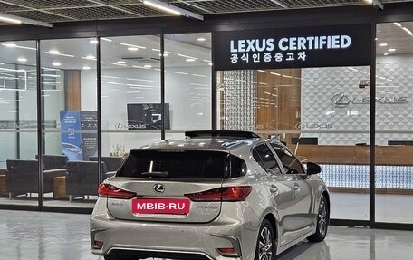 Lexus CT I рестайлинг, 2021 год, 2 980 000 рублей, 2 фотография
