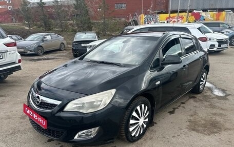 Opel Astra J, 2011 год, 595 990 рублей, 3 фотография
