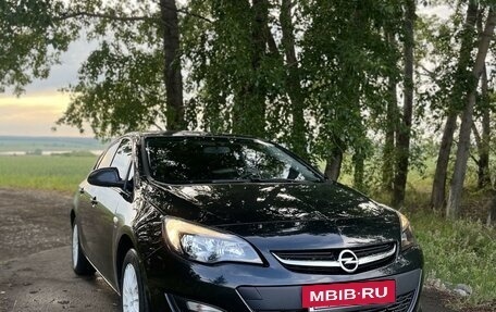 Opel Astra J, 2014 год, 680 000 рублей, 4 фотография