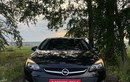 Opel Astra J, 2014 год, 680 000 рублей, 3 фотография
