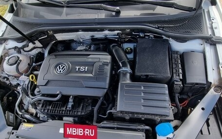Volkswagen Passat B8 рестайлинг, 2017 год, 4 000 000 рублей, 4 фотография