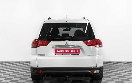 Mitsubishi Pajero Sport II рестайлинг, 2013 год, 1 625 000 рублей, 5 фотография