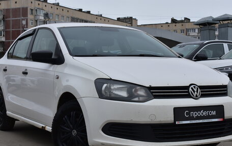 Volkswagen Polo VI (EU Market), 2013 год, 569 000 рублей, 1 фотография