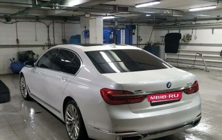 BMW 7 серия, 2016 год, 4 800 000 рублей, 4 фотография