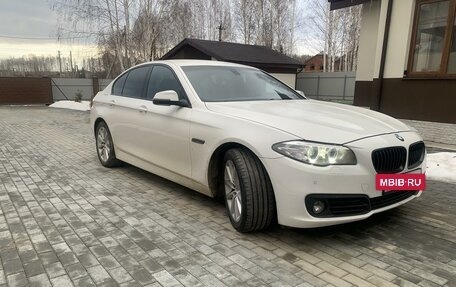 BMW 5 серия, 2013 год, 2 950 000 рублей, 2 фотография
