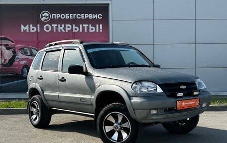 Chevrolet Niva I рестайлинг, 2006 год, 530 000 рублей, 3 фотография