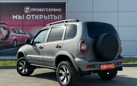 Chevrolet Niva I рестайлинг, 2006 год, 530 000 рублей, 8 фотография
