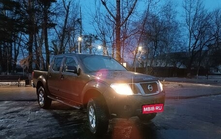 Nissan Navara (Frontier), 2013 год, 1 850 000 рублей, 2 фотография