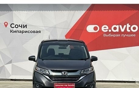Honda Freed II, 2018 год, 1 890 000 рублей, 2 фотография