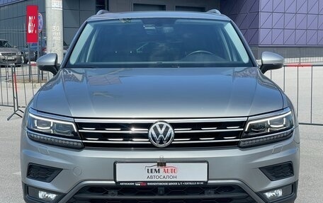 Volkswagen Tiguan II, 2017 год, 3 497 000 рублей, 5 фотография