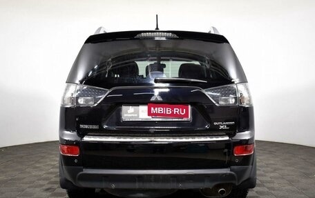 Mitsubishi Outlander III рестайлинг 3, 2008 год, 1 080 000 рублей, 5 фотография
