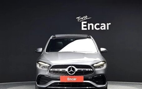 Mercedes-Benz GLA, 2020 год, 3 200 000 рублей, 3 фотография