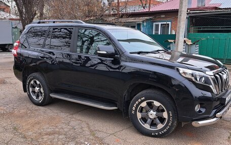 Toyota Land Cruiser Prado 150 рестайлинг 2, 2015 год, 3 700 000 рублей, 3 фотография