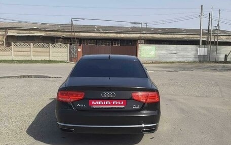 Audi A8, 2011 год, 2 500 000 рублей, 5 фотография