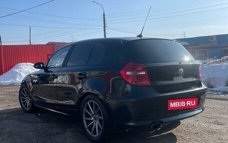 BMW 1 серия, 2008 год, 730 000 рублей, 6 фотография